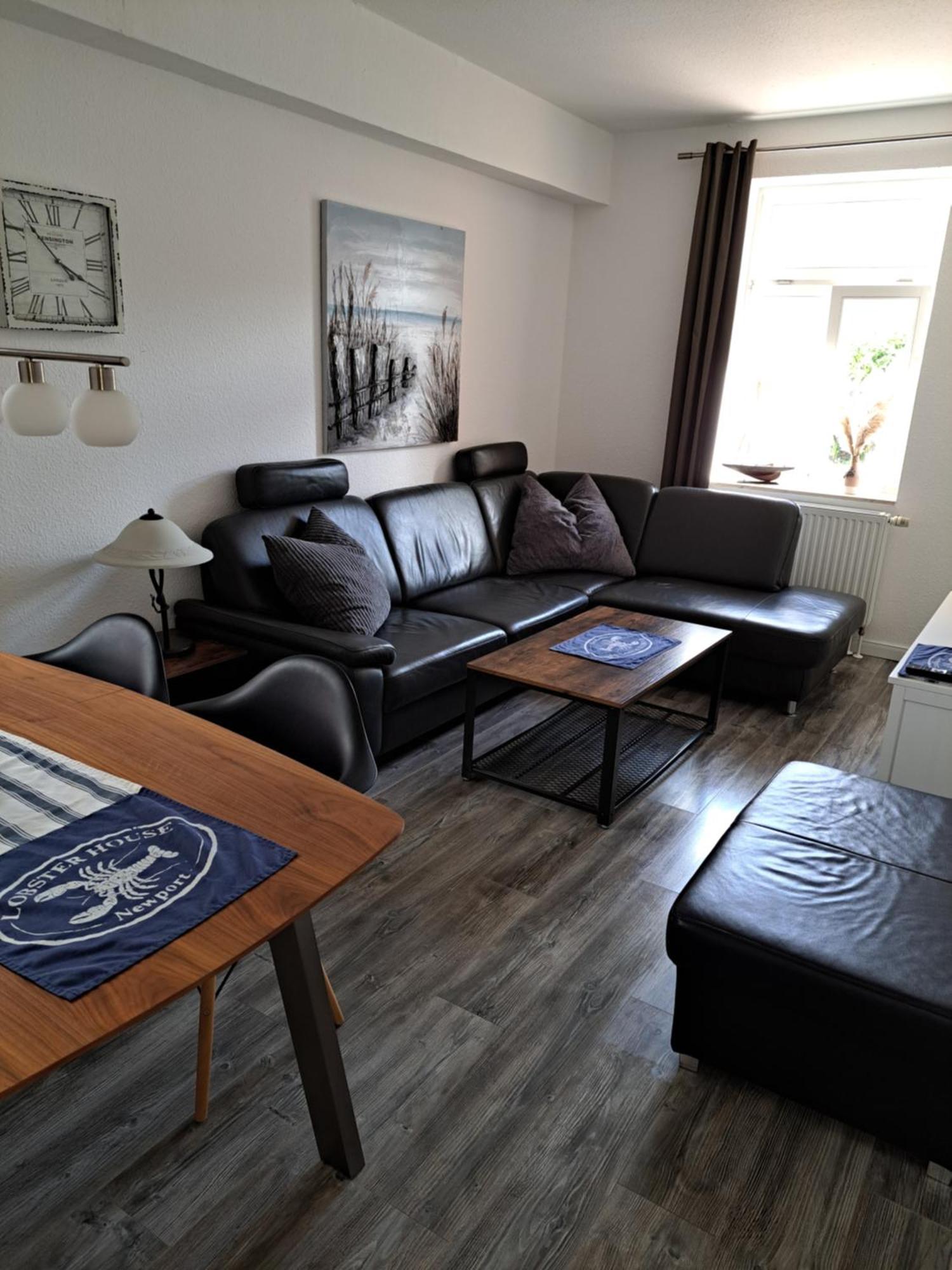 Deutsches Haus Apartments Lohme Extérieur photo