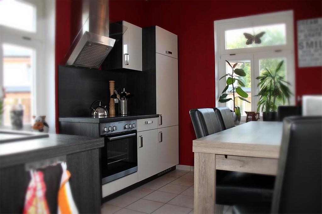Deutsches Haus Apartments Lohme Extérieur photo