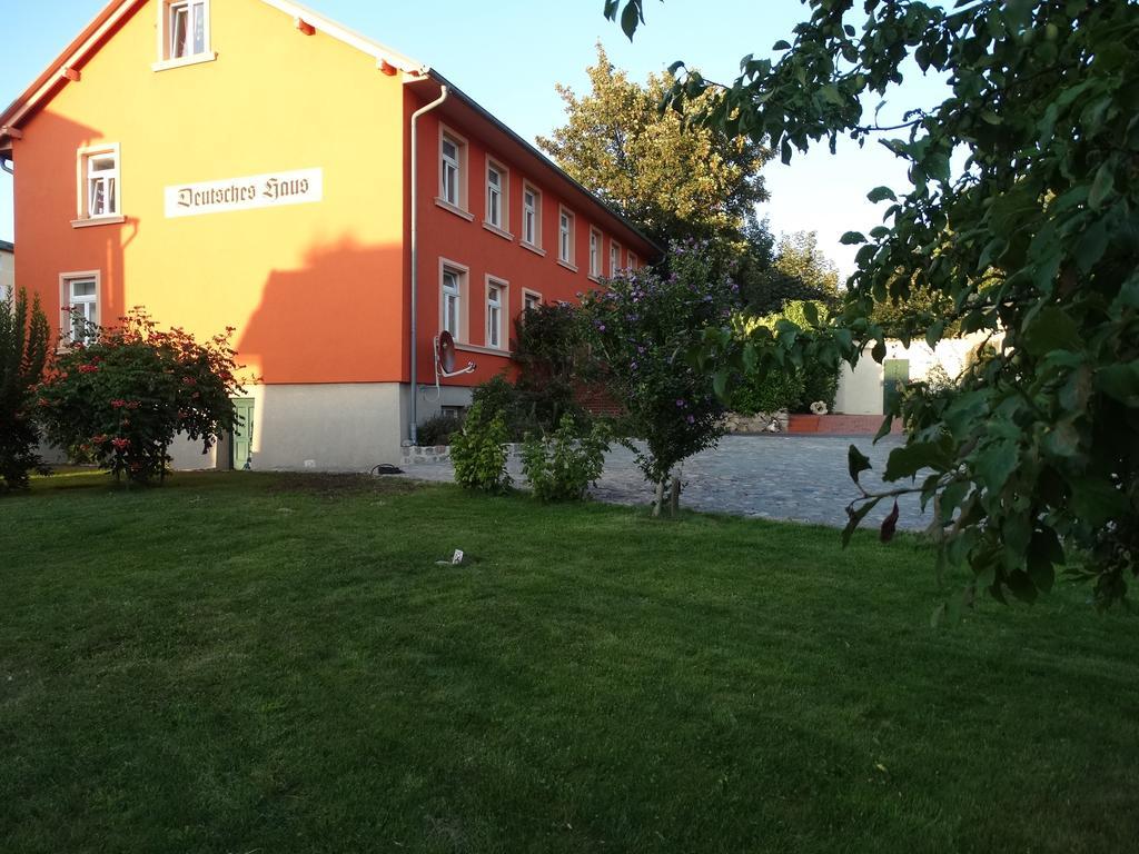 Deutsches Haus Apartments Lohme Extérieur photo